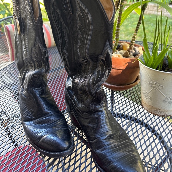 Authentic Vintage Black Tony Llama Lizard Cowboy Boots